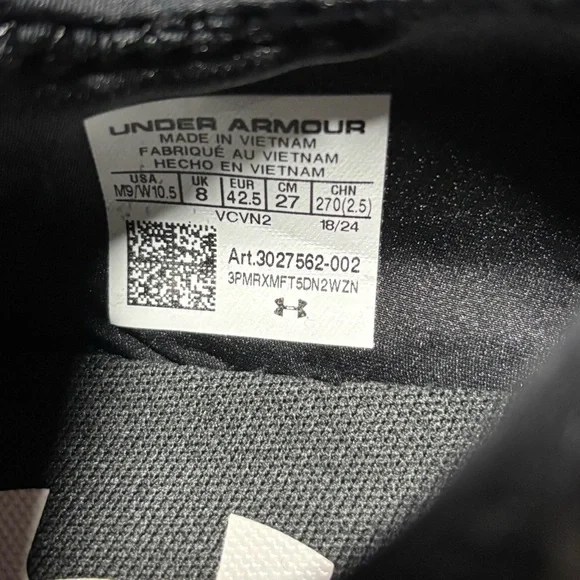 Under Armour Fat Tire Black and White Athletic Shoes with Lightweight Design - Picture 10 of 10